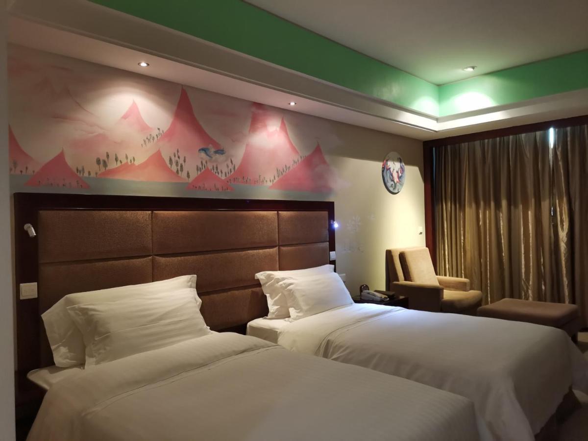 Daysun International Hotel Kanton Exterior foto